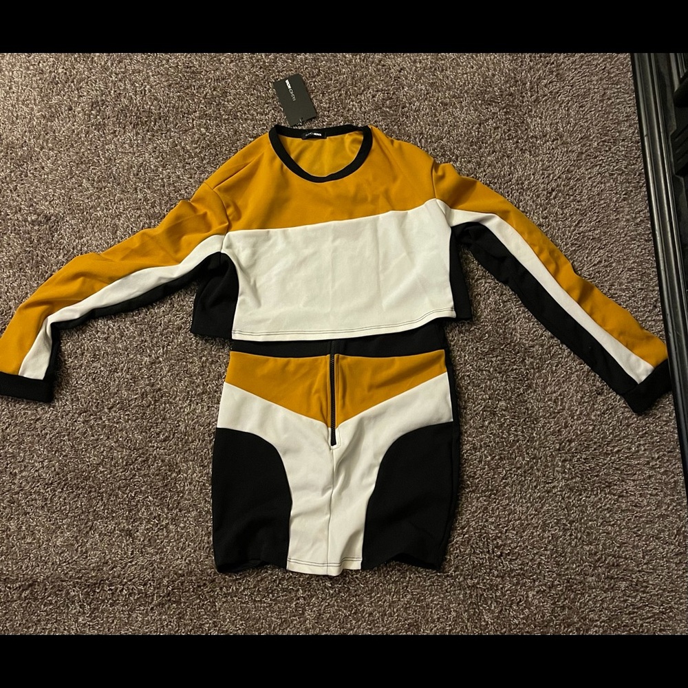 Fashion Nova Set, Gold, Black & White. Never worn